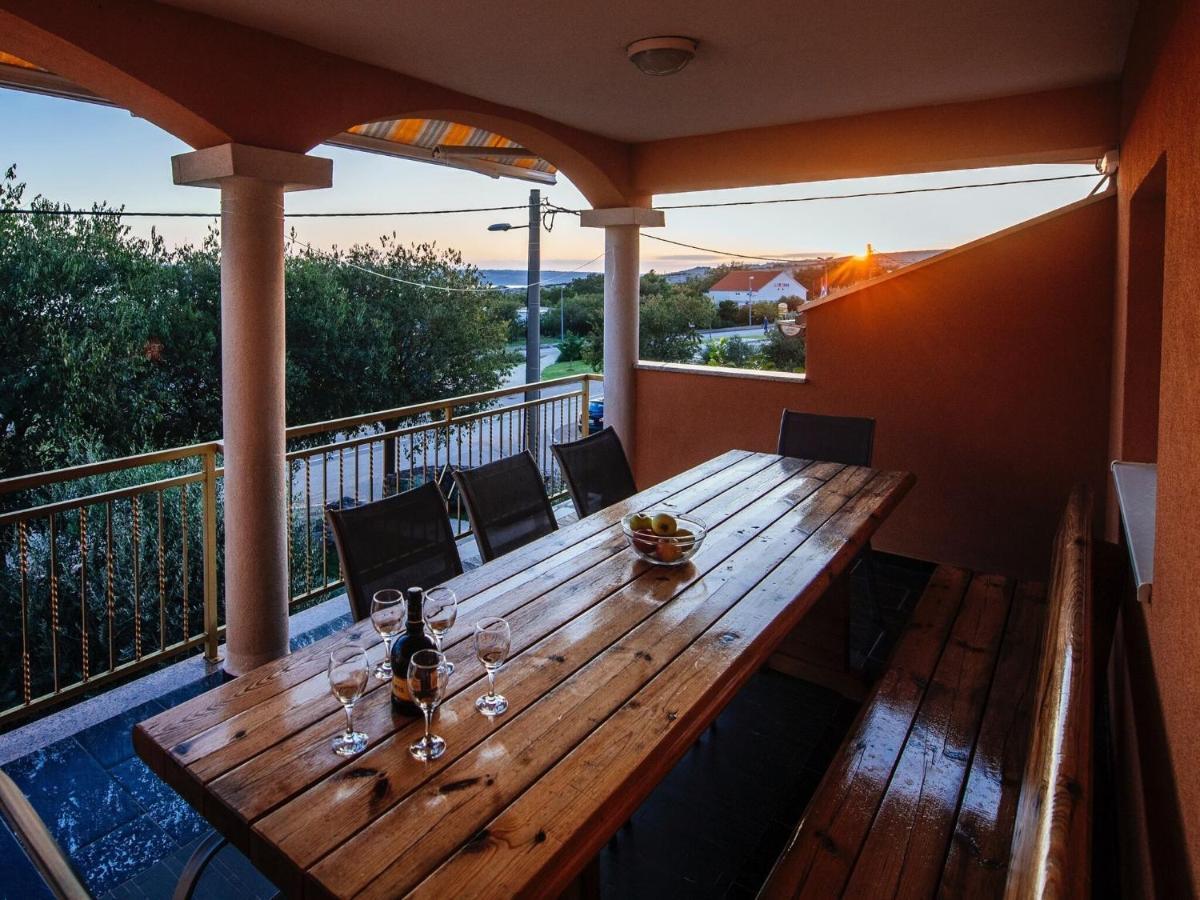 Splendid Holiday Home In Jasenice Maslenica Exterior photo